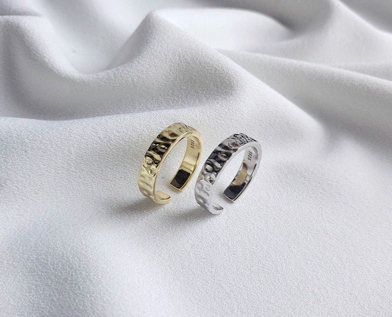 Anillo Argolla Ajustable, Estilo Antiguo de Plata de Ley 925 con Baño de Oro 18K - Aurora Boré