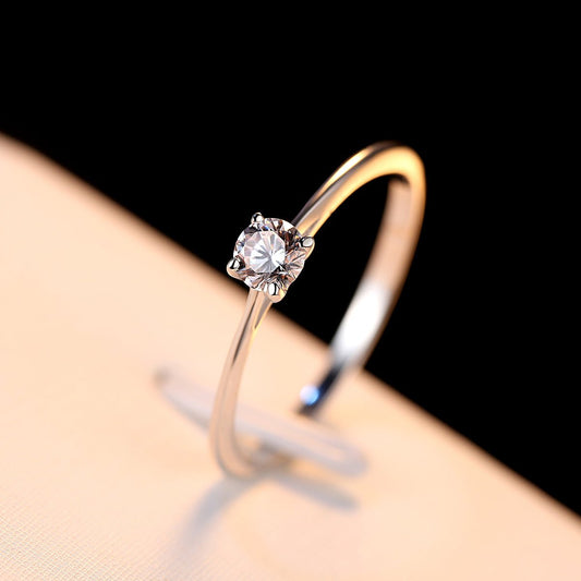 ✨ Anillo Clásico con Zirconia – Plata 925 con Baño de Rodio - Aurora Boré