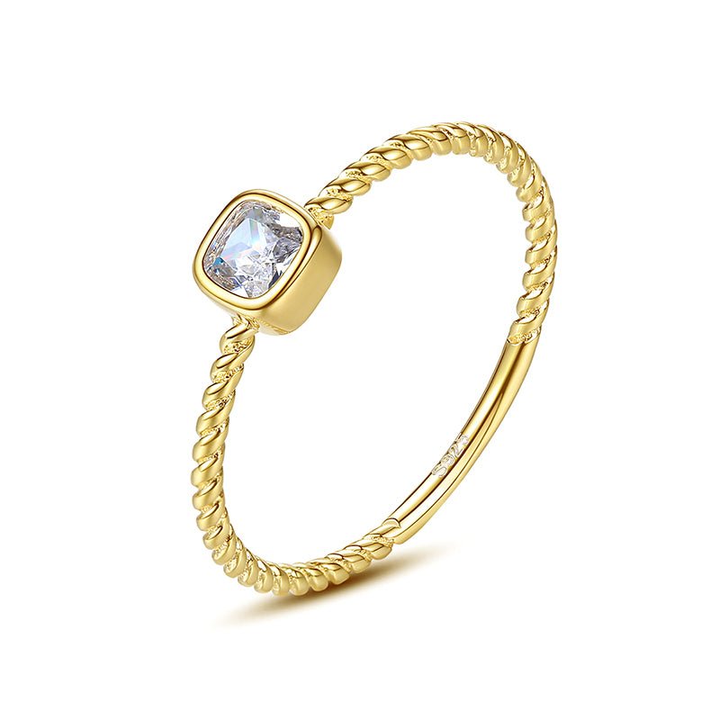 Anillo con zirconia corte cuadrado es una pieza única de joyería e inigualable para tu colección - Aurora Boré