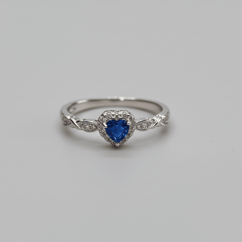 💙 Anillo “Corazón de Zafiro” – Plata 925 con Zirconia Azul