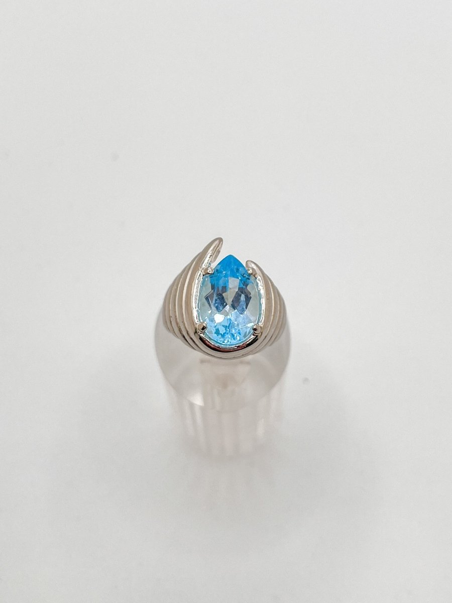 Anillo de Plata con piedra corte de Pera color Aqua - Aurora Boré