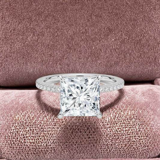 Anillo de plata esterlina con circonita de talla princesa - Aurora Boré