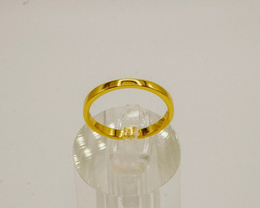 Anillo "Esencial Dorado" – Plata 925 con Baño de Oro 18K