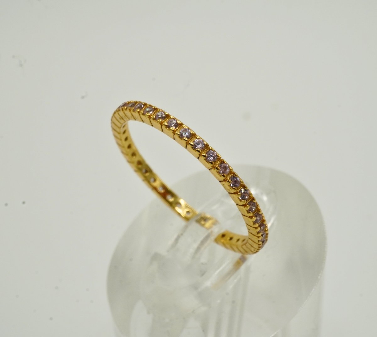 Anillo eternidad de plata 925 con circonitas color rosa