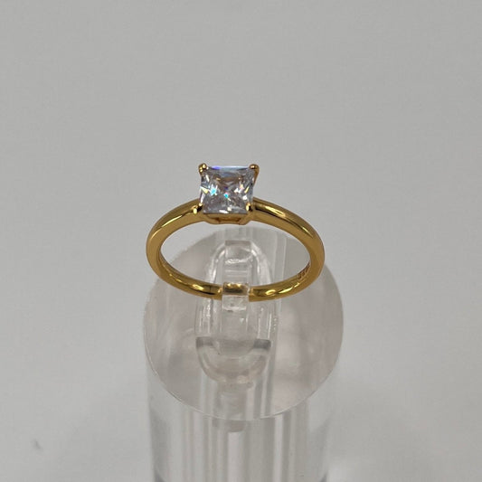 Anillo Solitario Corte Princesa en Plata 925 con Zirconia – Baño de Oro ó Rodio