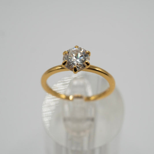 Anillo Solitario de Moissanita en Plata 925 y Baño Oro 18K