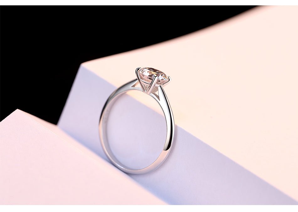 Anillo Solitario en Plata con Zirconia de 7 mm - Aurora Boré