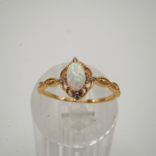 Anillo Vintage con diseño Infinito y Opalo