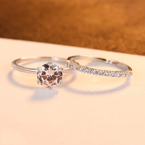 Anillos Dúo Clásico está elaborado con piedras de Zirconia de 7 mm engastadas en Plata 925 - Aurora Boré