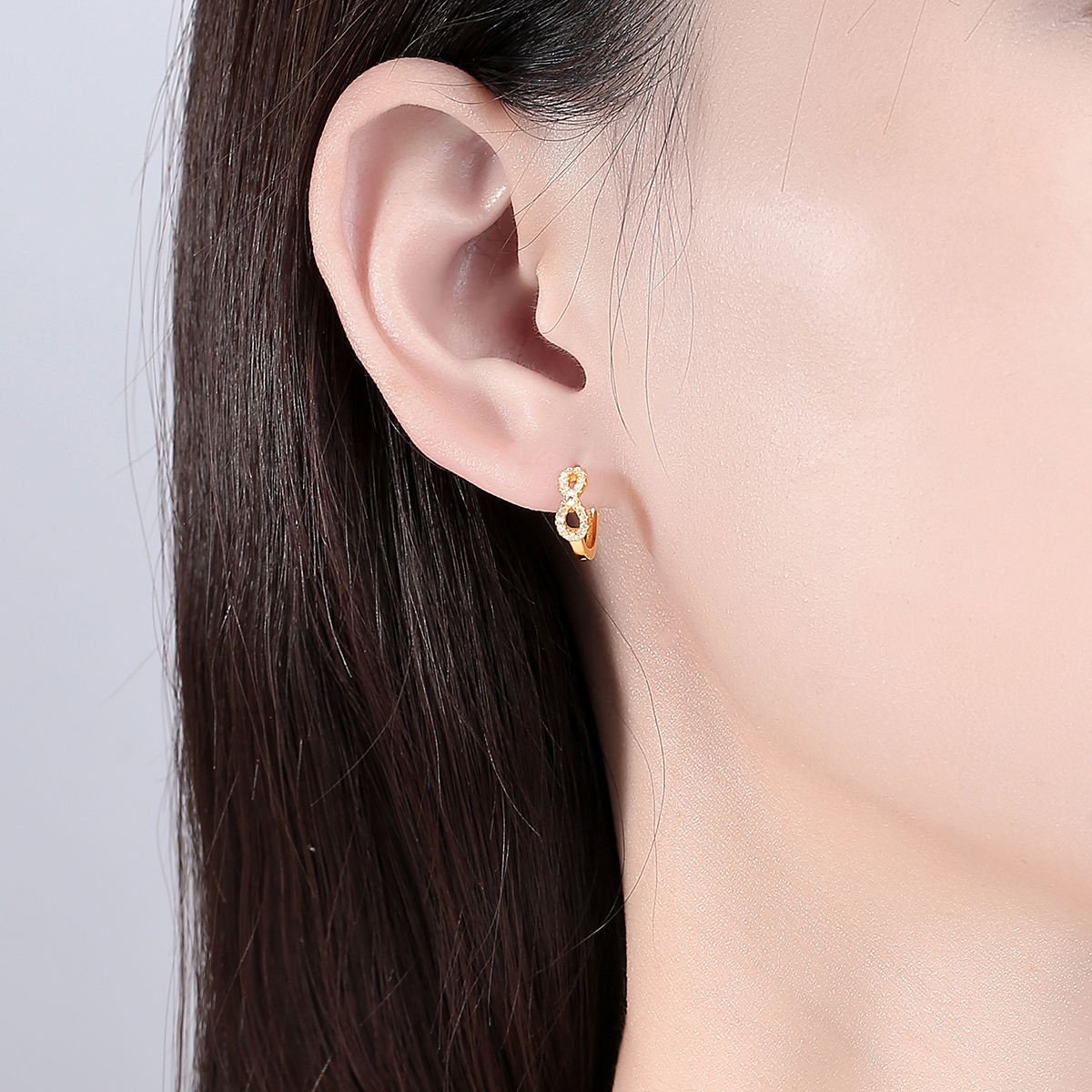 Aretes estilo argolla Infinito para Mujer de Moda Plata 925 con baño de oro 14K - Aurora Boré