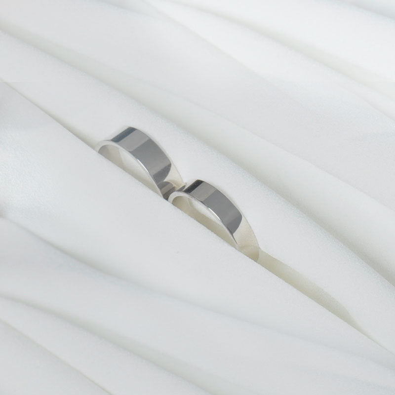 Argolla Clásica en Plata 925 – Diseño Minimalista y Elegante 4 mm - Aurora Boré