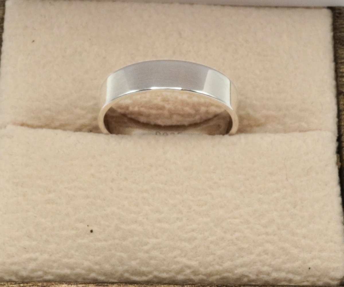 Argolla Clásica en Plata 925 – Diseño Elegante 5 mm - Aurora Boré