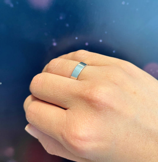 Argolla Clásica en Plata 925 – Diseño Elegante 5 mm - Aurora Boré