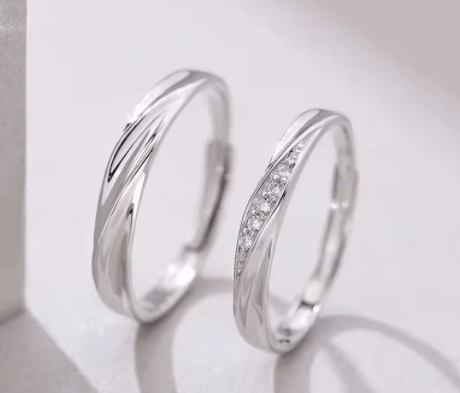 Argollas Clásicas, para parejas, en Plata 925 con baño de rodio