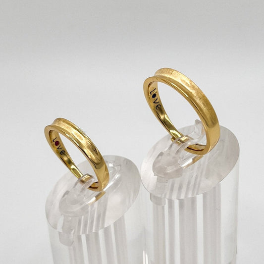 Argollas para Parejas con grabado “Love” - Aurora Boré
