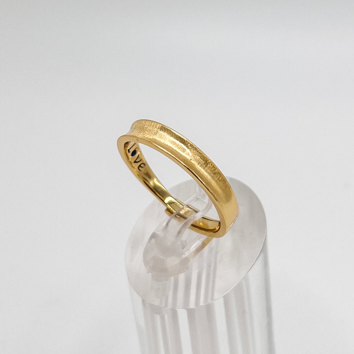 Argollas para Parejas con grabado “Love” - Aurora Boré