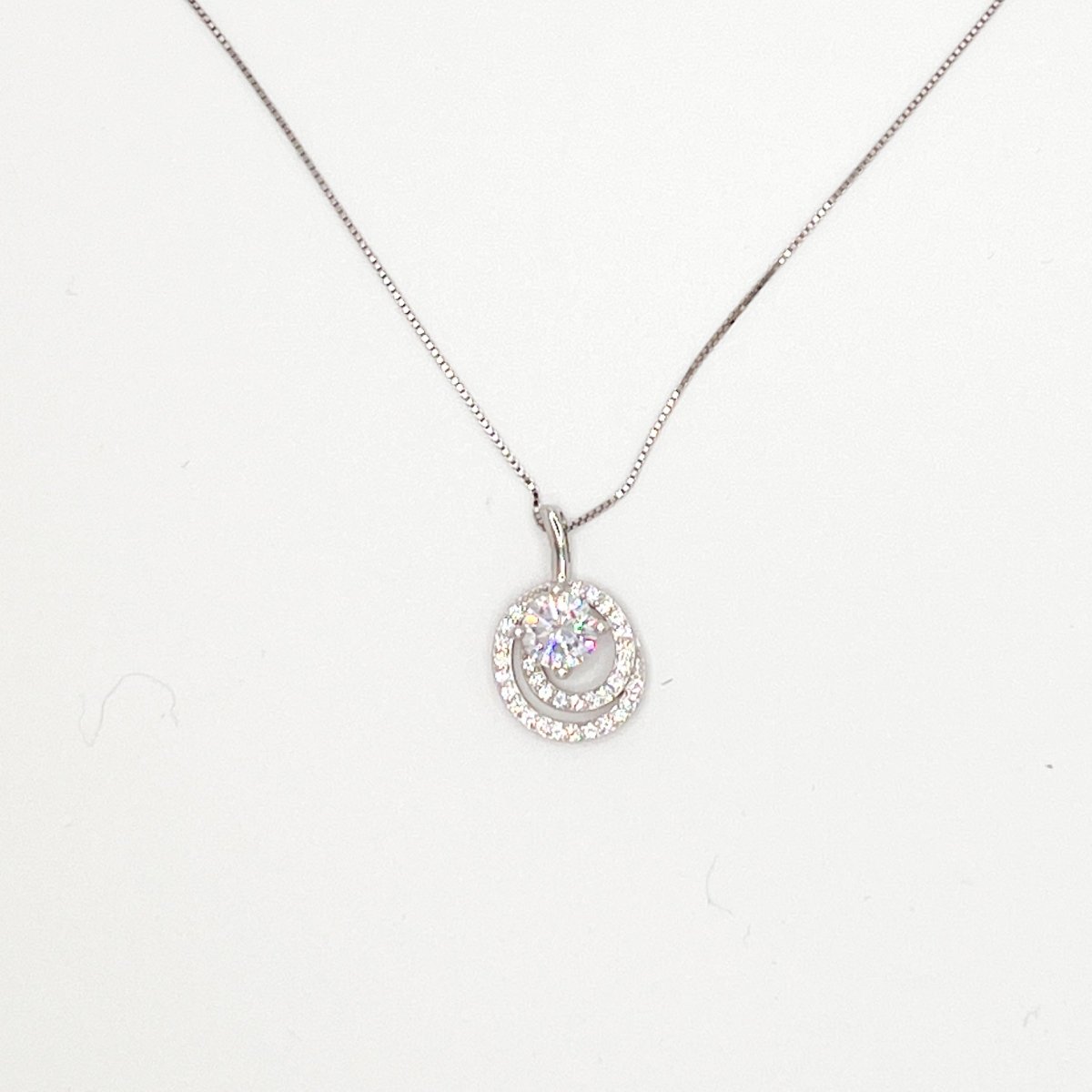 Cadena estilo Halo en Plata 925 - Aurora Boré