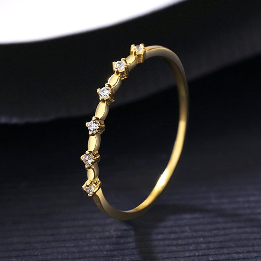 Churumbela en Plata 925 con Baño de Oro 14K y Zirconia Cúbica: la combinación perfecta de elegancia y versatilidad - Aurora Boré