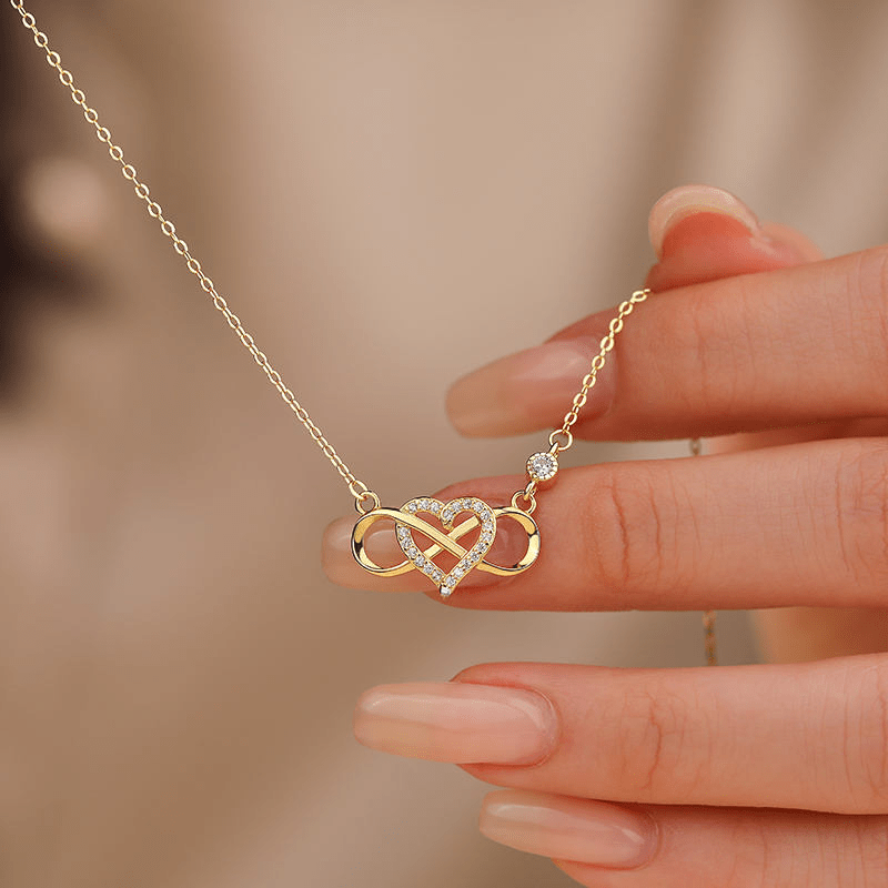 Collar Corazón Infinito en Plata 925 con Zirconias – Disponible en Rodio, Oro y Oro Rosa