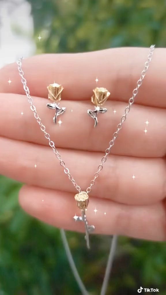 Collar y aretes en forma de Rosa en Plata 925 y baño de Oro - Aurora Boré