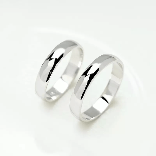Dúo Anillos de Boda de Estilo Clásico, en Plata de Ley 925. - Aurora Boré