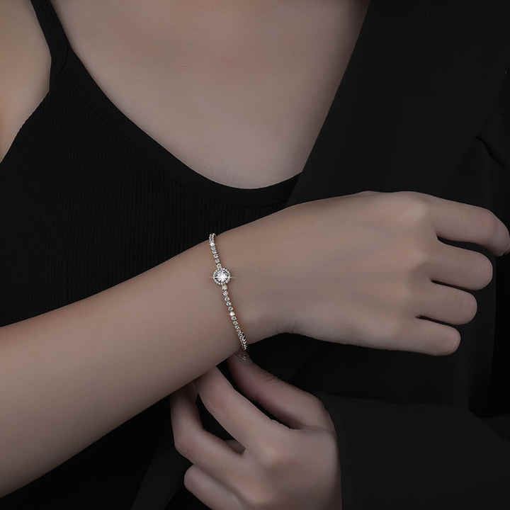 Pulsera Tennis con Centro Halo en Plata 925 y Zirconias Cúbicas