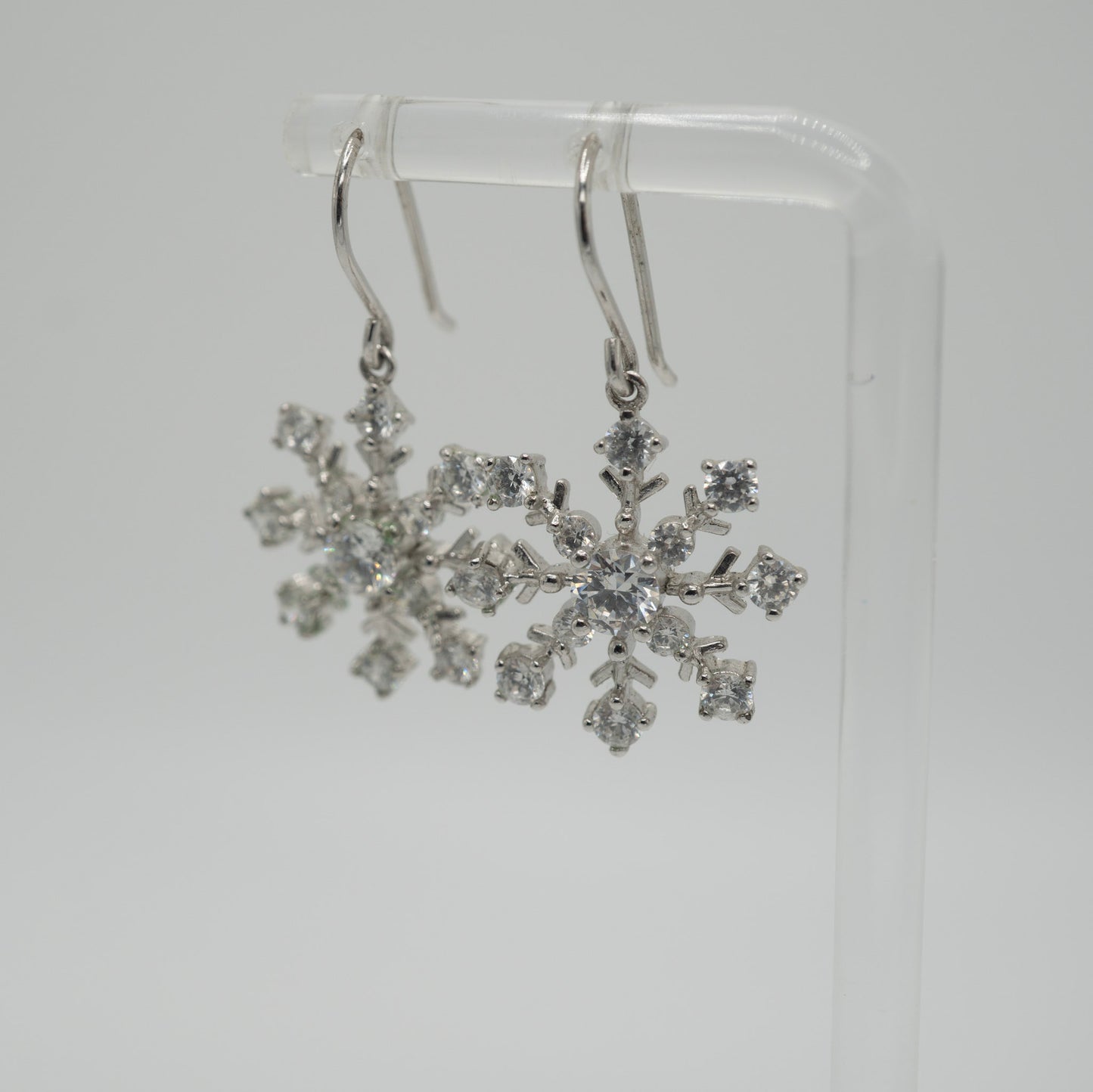 Aretes Copo de Nieve en Plata 925 y Zirconias