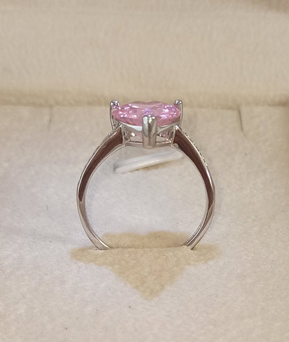 Anillo ajustable en plata 925 con circonita rosa en forma de corazón