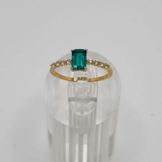 ✨ Anillo “Aurora Mística Esmeralda” – Plata 925 con Baño de Oro