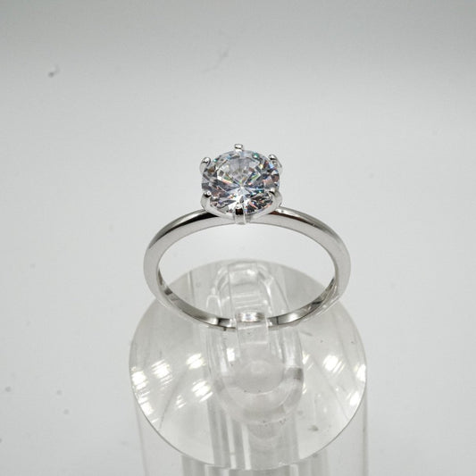 Anillo Clásico Solitario con Zirconia en Plata 925 con Zirconia de 7mm