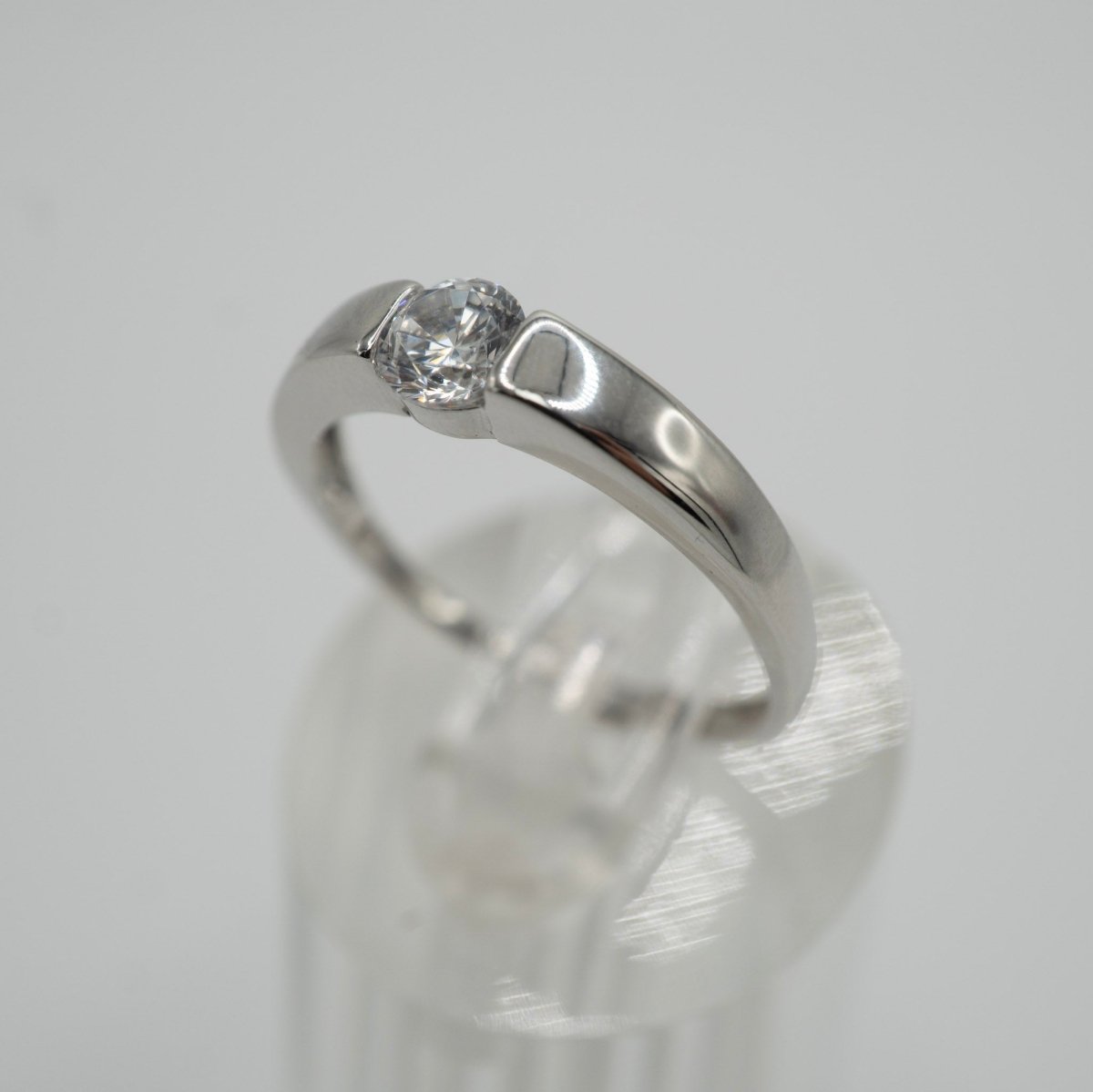 Anillo de Caballero, en Plata 925 con baño de Rodio