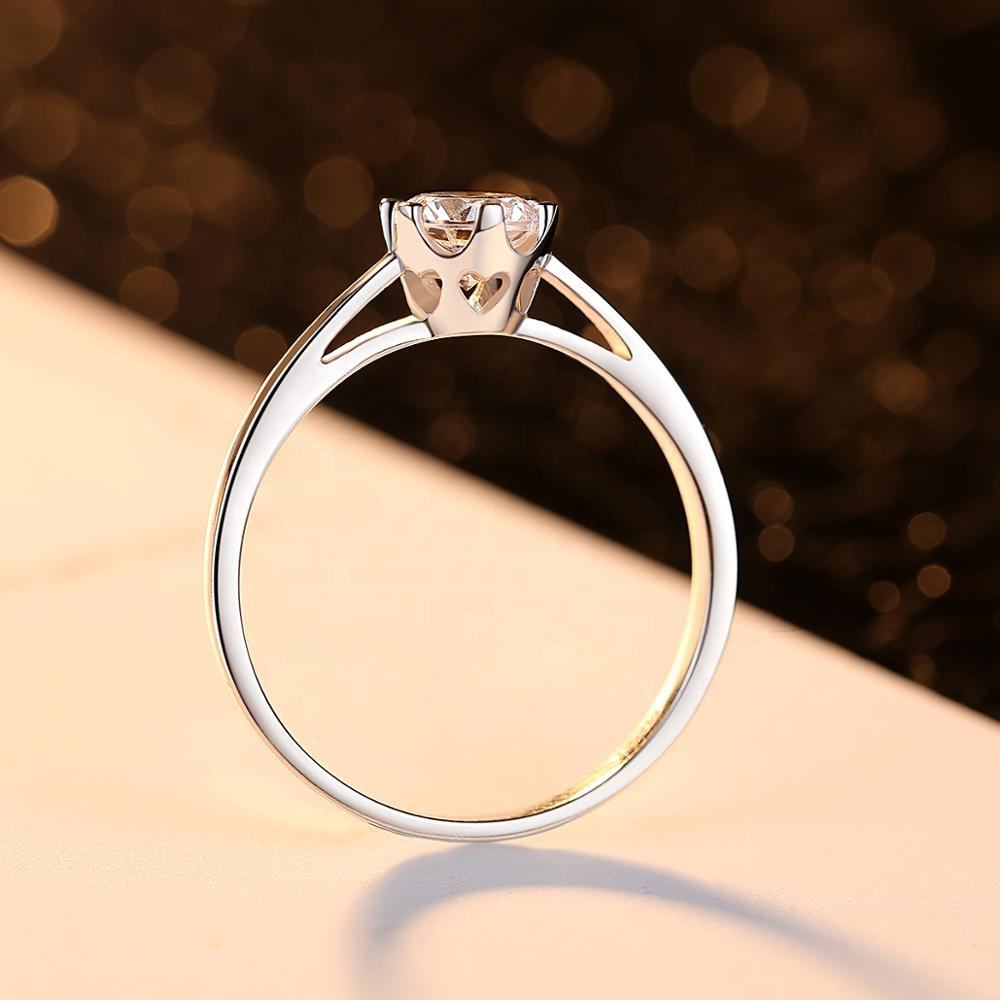 Anillo de plata de ley 925, diseño solitario con detalles en forma de corona con corazones - Aurora Boré