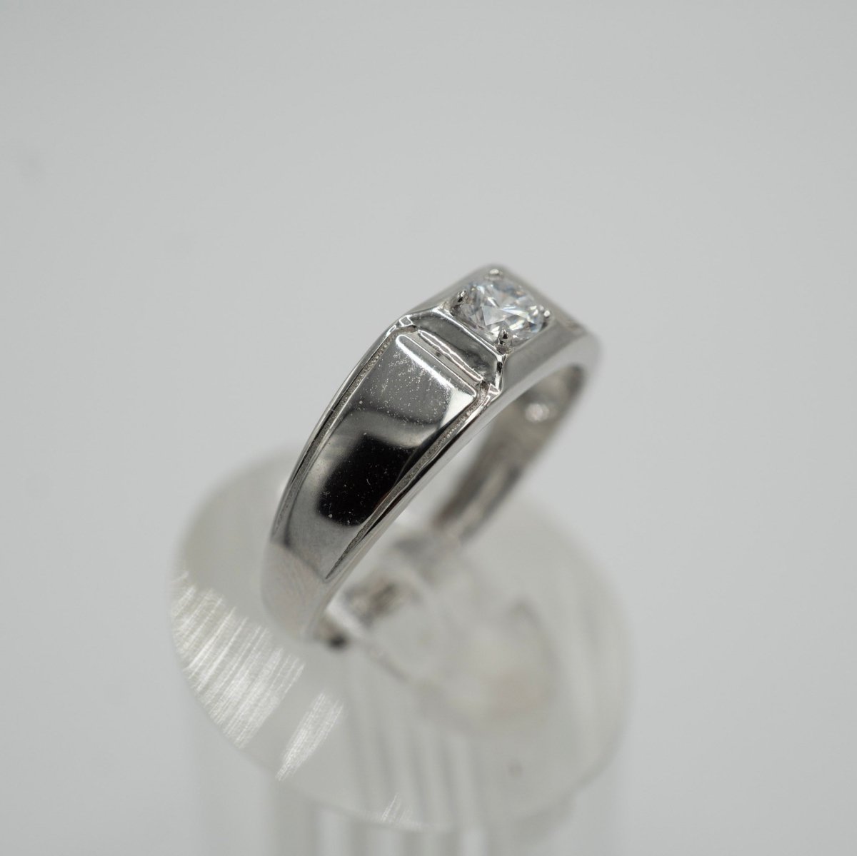 Anillo "Esencia Firme", Plata 925 con Zirconia Cúbica