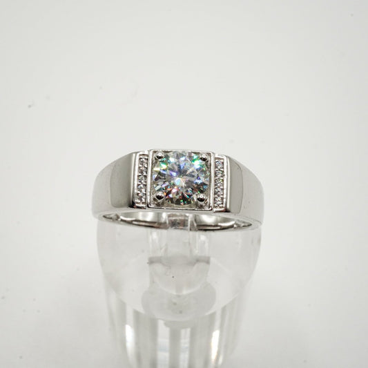 💍 Anillo “Fuerza Brillante” – Plata 925 con Moissanite Central