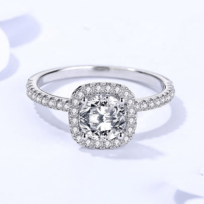 Anillo Halo Brillante en Plata 925 con Moissanite de 6.5 mm
