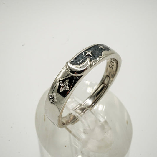 🌙 Anillo “Noche Estrellada” – Plata 925 con esmalte negro