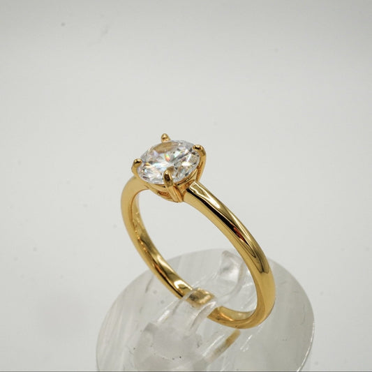 💍 Anillo “Sol de Oro” – Plata 925 con Zirconia Cúbica