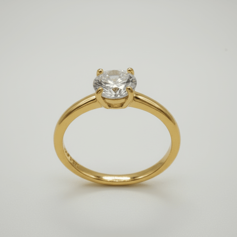 Anillo “Sol de Oro” – Plata 925 con Zirconia Cúbica