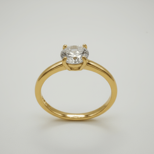 Anillo “Sol de Oro” – Plata 925 con Zirconia Cúbica