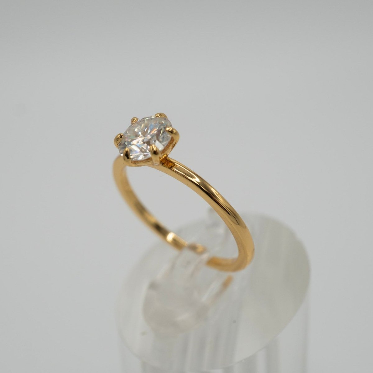 Anillo Solitario de Moissanita en Plata 925 y Baño Oro 18K