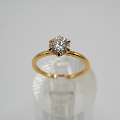 Anillo Solitario de Moissanita en Plata 925 y Baño Oro 18K