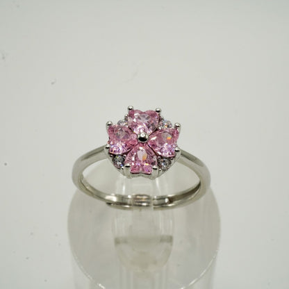 Anillo “Trébol de Corazones Rosados” – Plata 925 con Zirconias