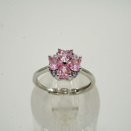 Anillo “Trébol de Corazones Rosados” – Plata 925 con Zirconias