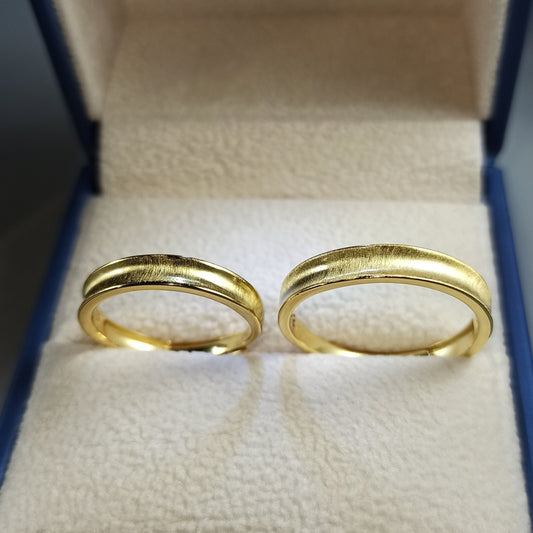 Anillos de Bodas, Material Plata 925 con Baño de Oro 14K, Grabado por dentro "Love"