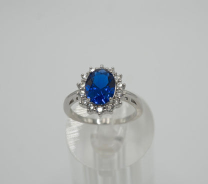 Anilo de Plata 925 con brillante piedra ovalada Azul