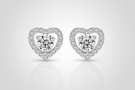 Aretes "Corazón Brillante" en plata 925 con baño de rodio