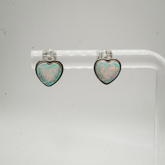 Aretes en plata 925 con ópalo de corazón