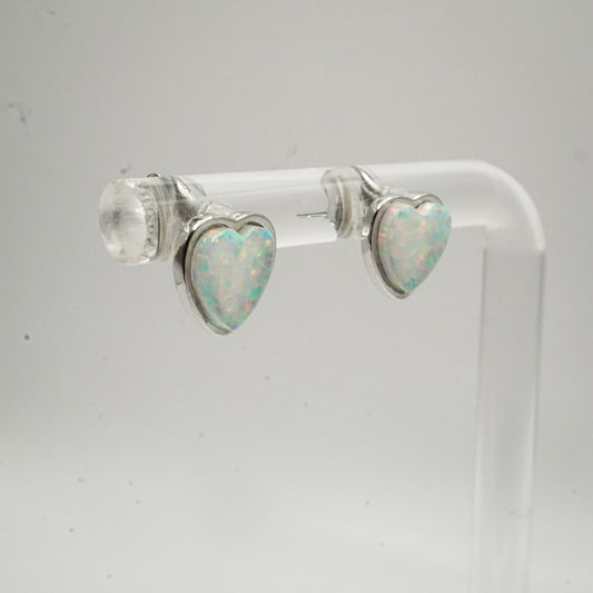 Aretes en plata 925 con ópalo de corazón