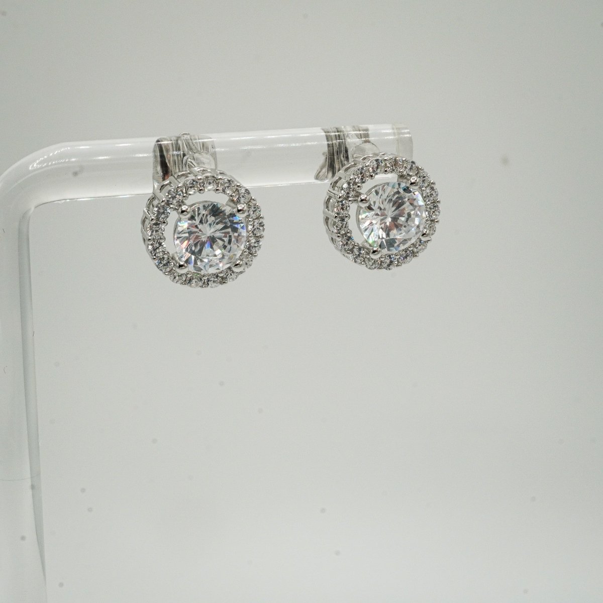 Aretes Estilo Halo en Plata 925 con Zirconias Cúbicas