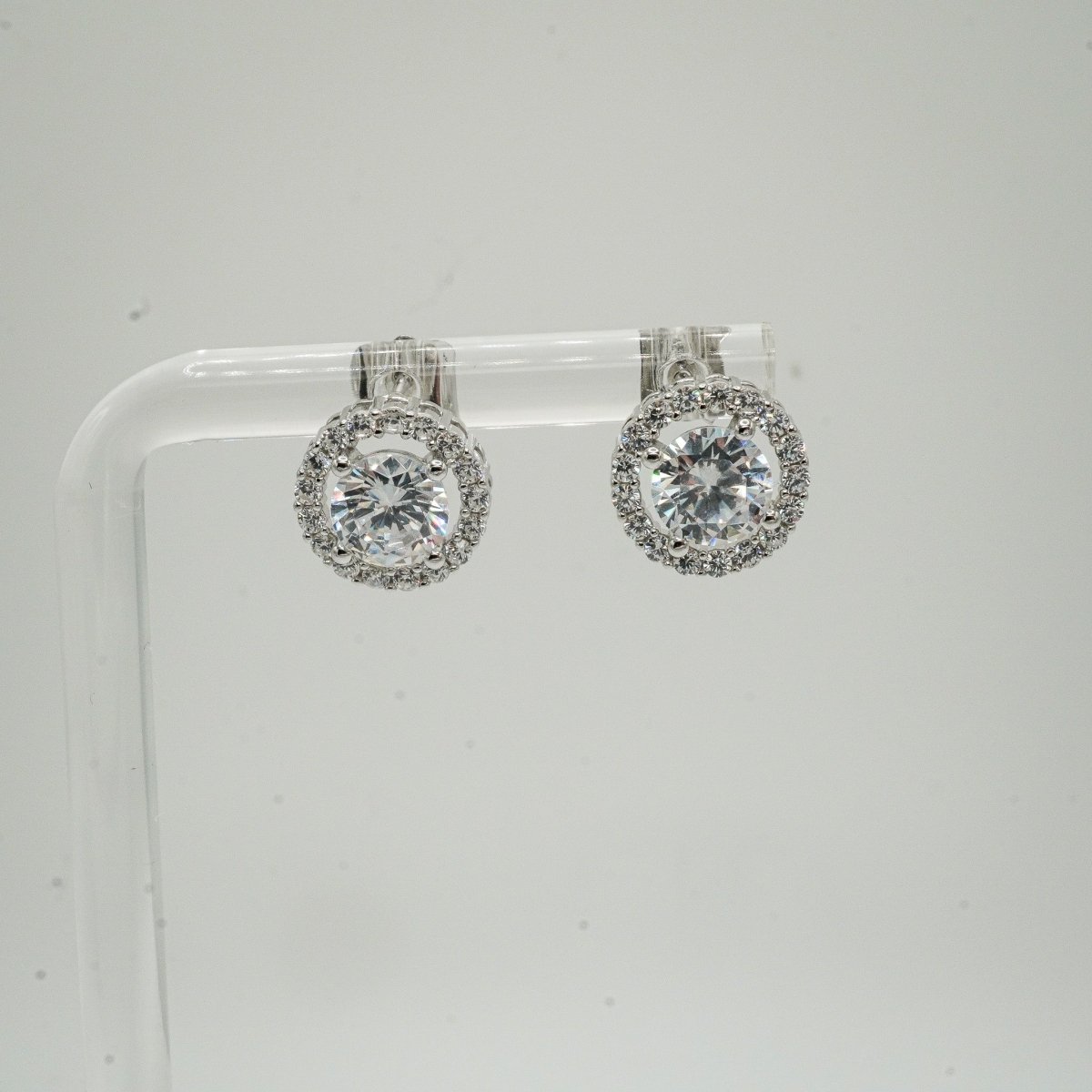 Aretes Estilo Halo en Plata 925 con Zirconias Cúbicas